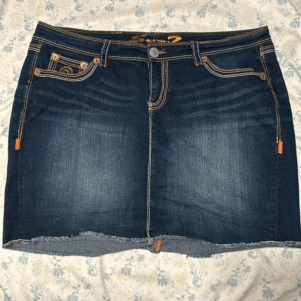 Seven7 Women’s denim skirts size 16 plus size